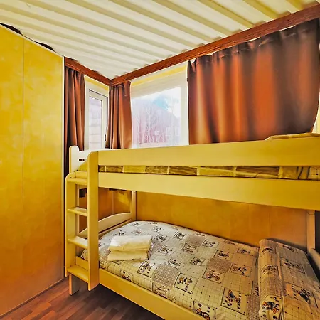 Zona Media 3 2 Banos Parking *